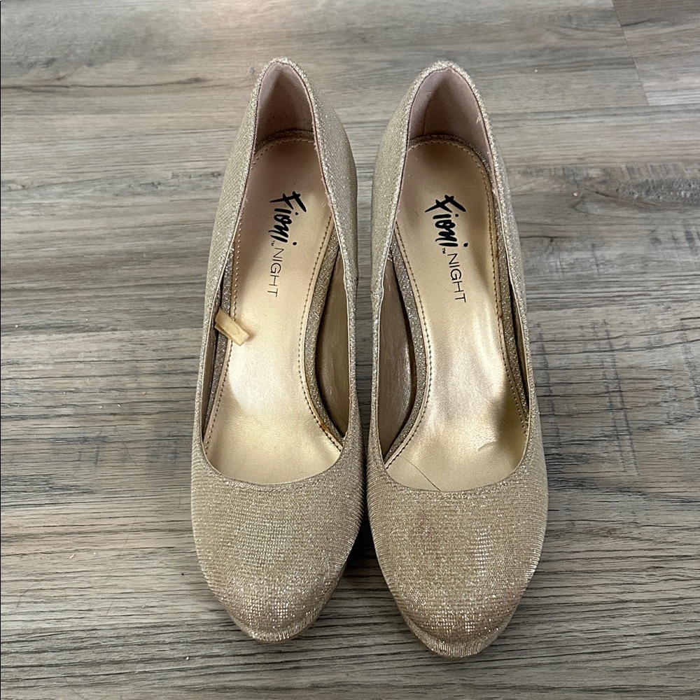 FIONI Clothing Sparkling Gold Heels